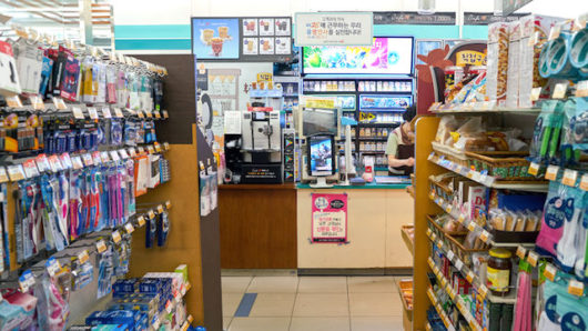 convenience-stores-in-south-korea-outperform-supermarkets-inside