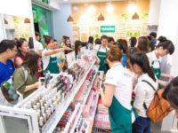 Retailers of Chinese knock-offs of Korean brands thriving in Vietnam