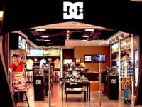stores that sell dc shoes