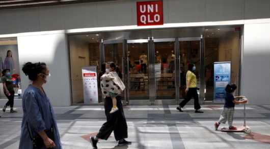 Retailers are being urged to increase staff wages. (Source: Reuters )
