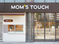 Korean chicken chain Mom’s Touch seeks investors