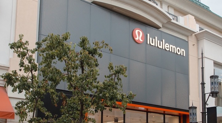 lululemon Thailand opens today at Central World