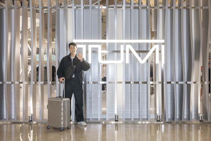 Tumi discount luggage store