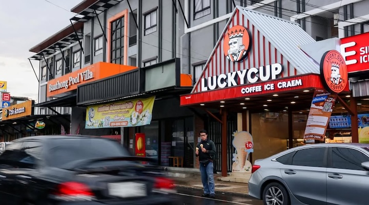 Lucky Cup store in Malaysia