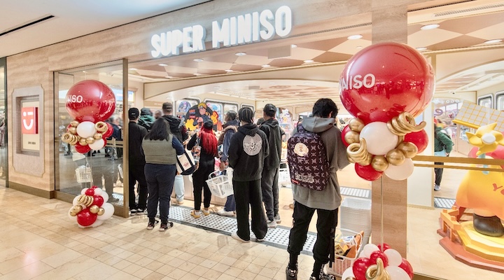 Super Miniso Canada opening
